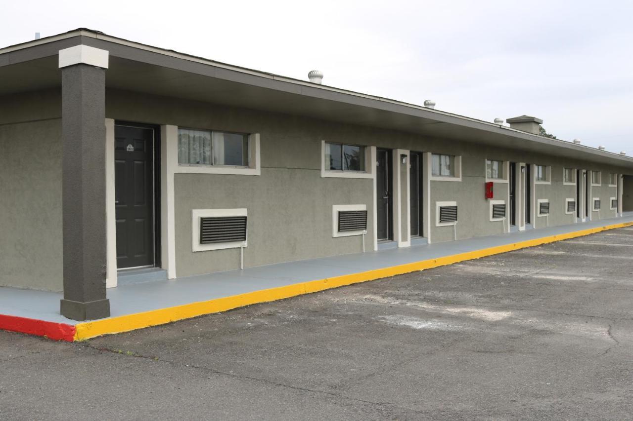 Deluxe Inn Motel Лейк Чарлс Екстериор снимка